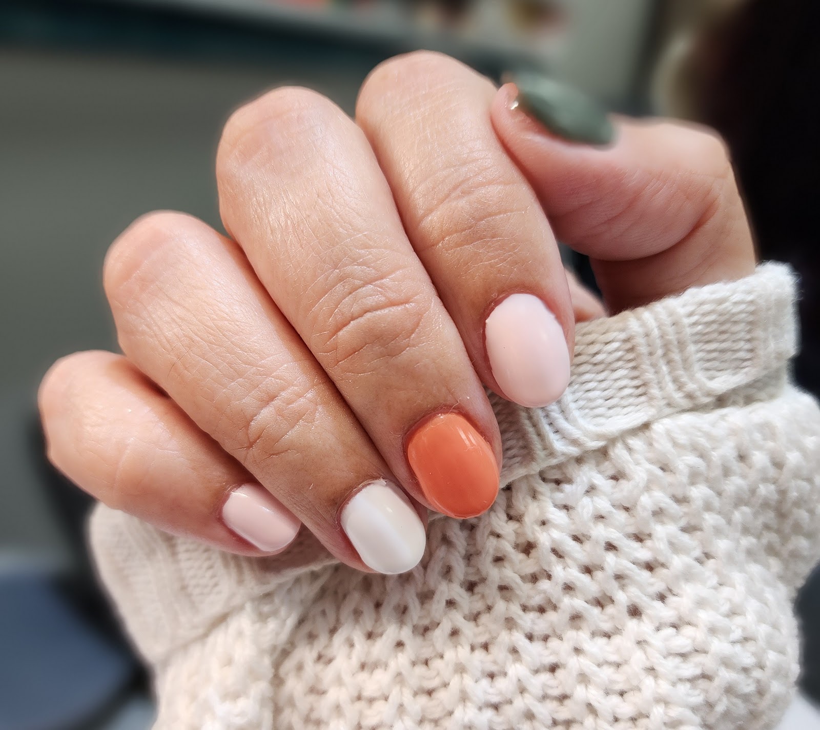 Sparklez Beauty Bar nail photo 6